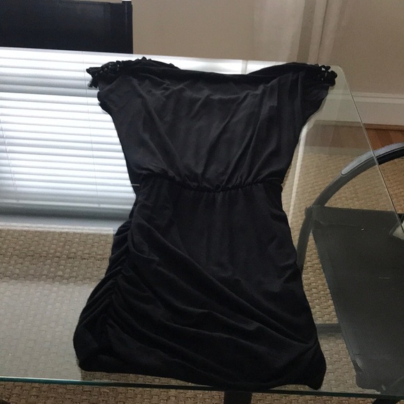 Black dress with beading at the shoulders - Picture 2 of 2